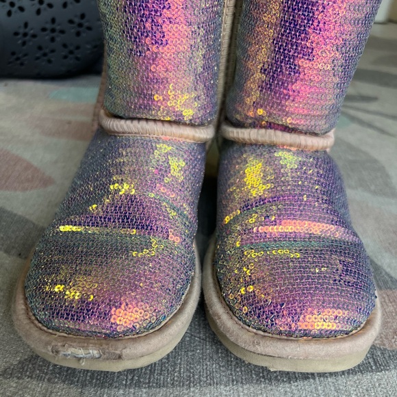 UGG Sequin kids boots size 2 - Picture 5 of 8